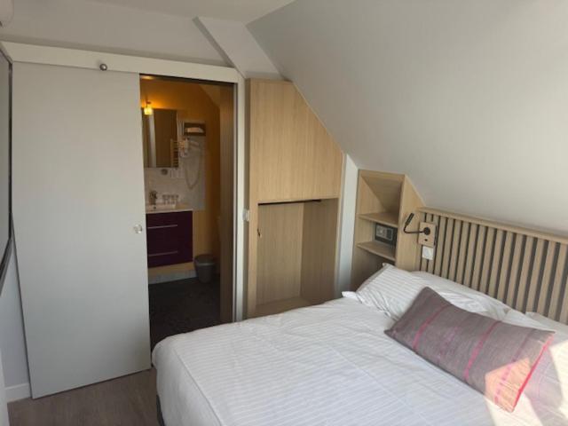 The Originals Boutique, Hotel Les Quatre Salines, Le Mont Saint-Michel Sud Roz-sur-Couesnon Exterior photo